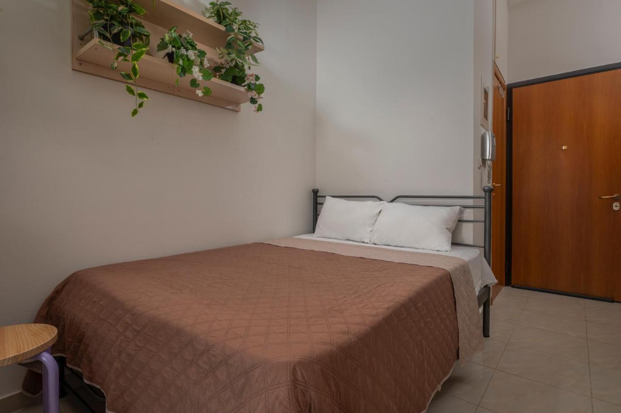 Kosmos Service Apartment Beautiful Studio 1 With Additional Cost Parking Saloniki Zewnętrze zdjęcie